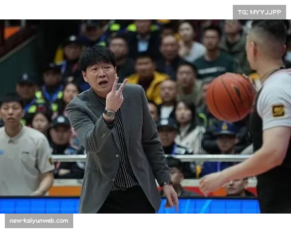 邱彪赛后诚恳道歉揽全责 防守包夹策略失效致山东惨败